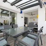 San Pedro Beachside Abril Appartement *