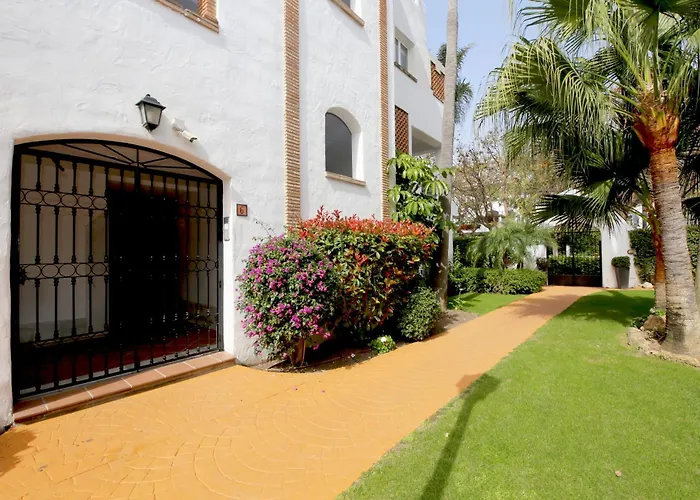 San Pedro Beachside Abril * Марбелья